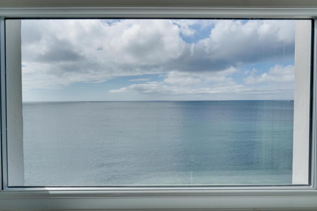 Shore Hotel Port Saint Mary エクステリア 写真