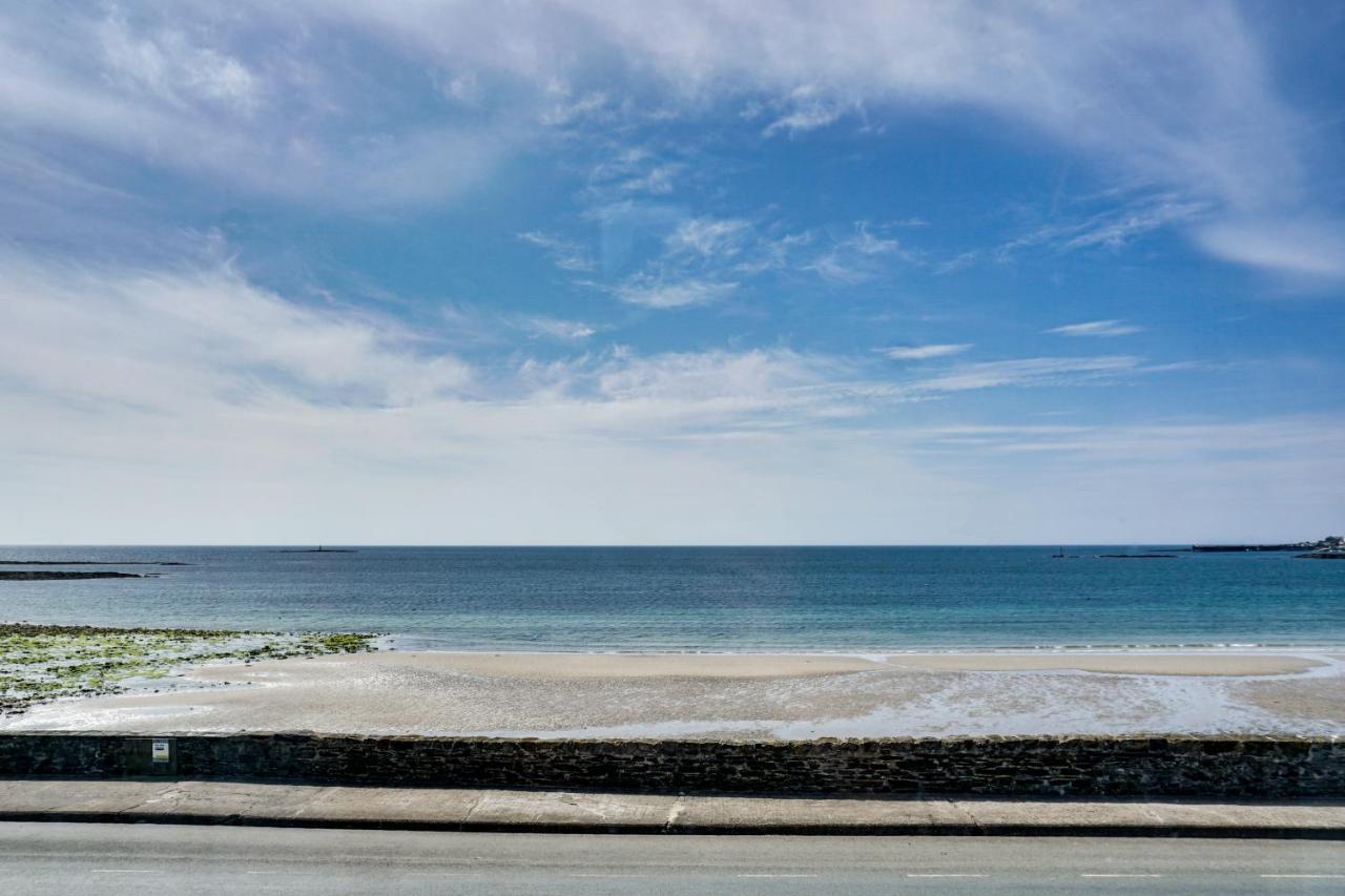 Shore Hotel Port Saint Mary エクステリア 写真