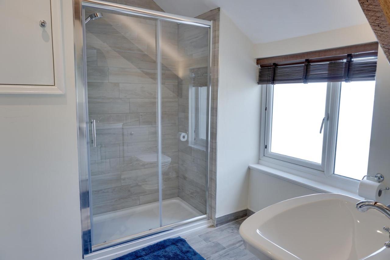 Shore Hotel Port Saint Mary エクステリア 写真